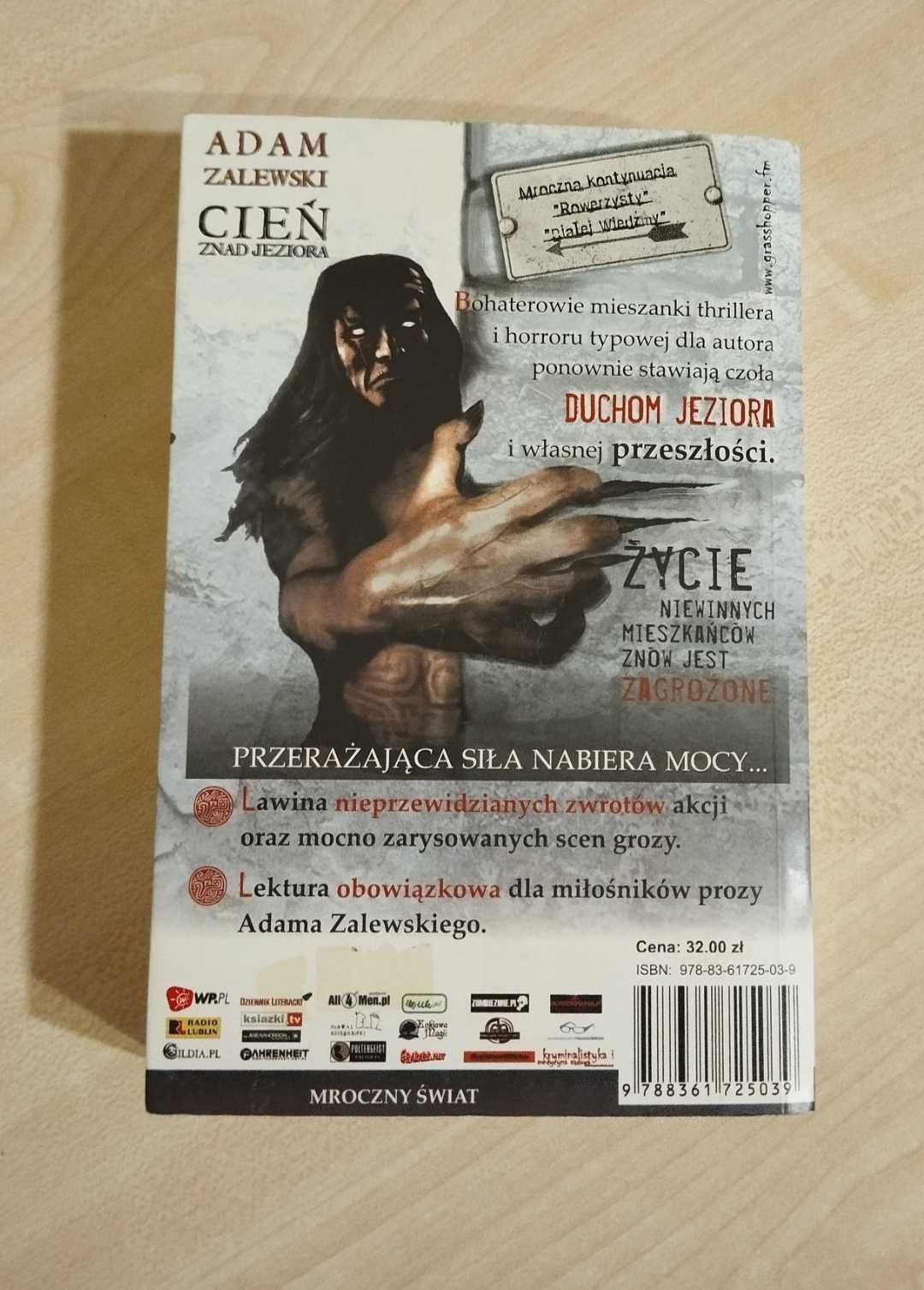 Cień znad jeziora