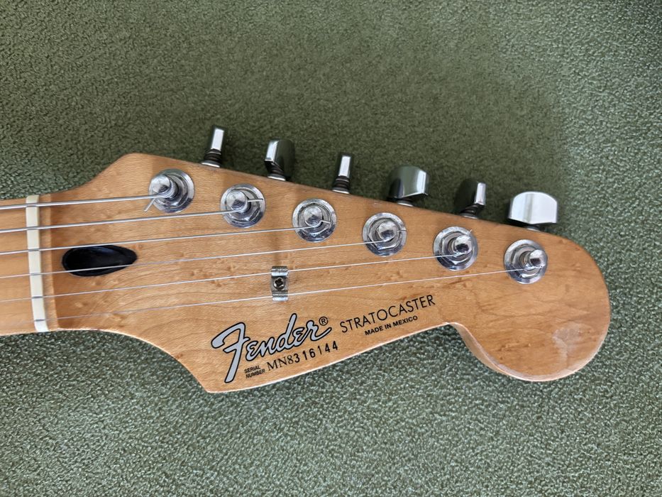 Fender Stratocaster Standard MIM 1998