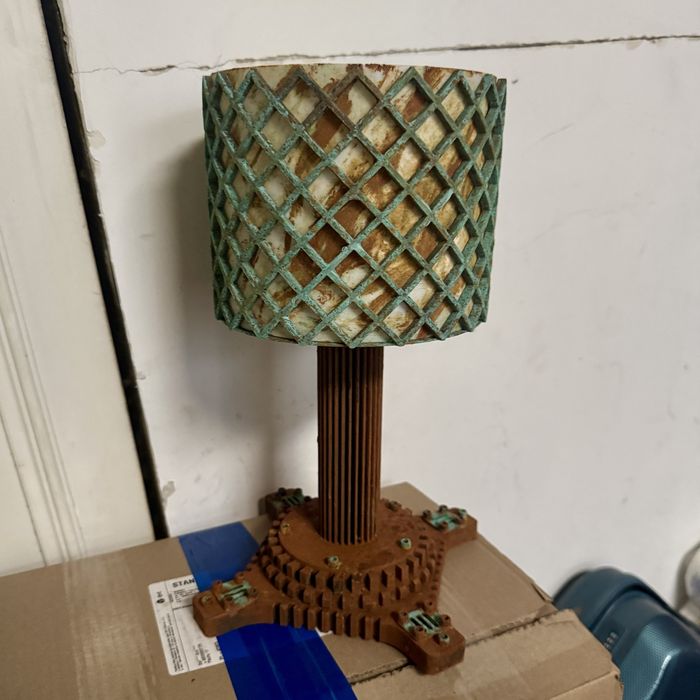 Lampka biurkowa LED z pilotem w retro/vintage "rdza patuna"  - druk 3d