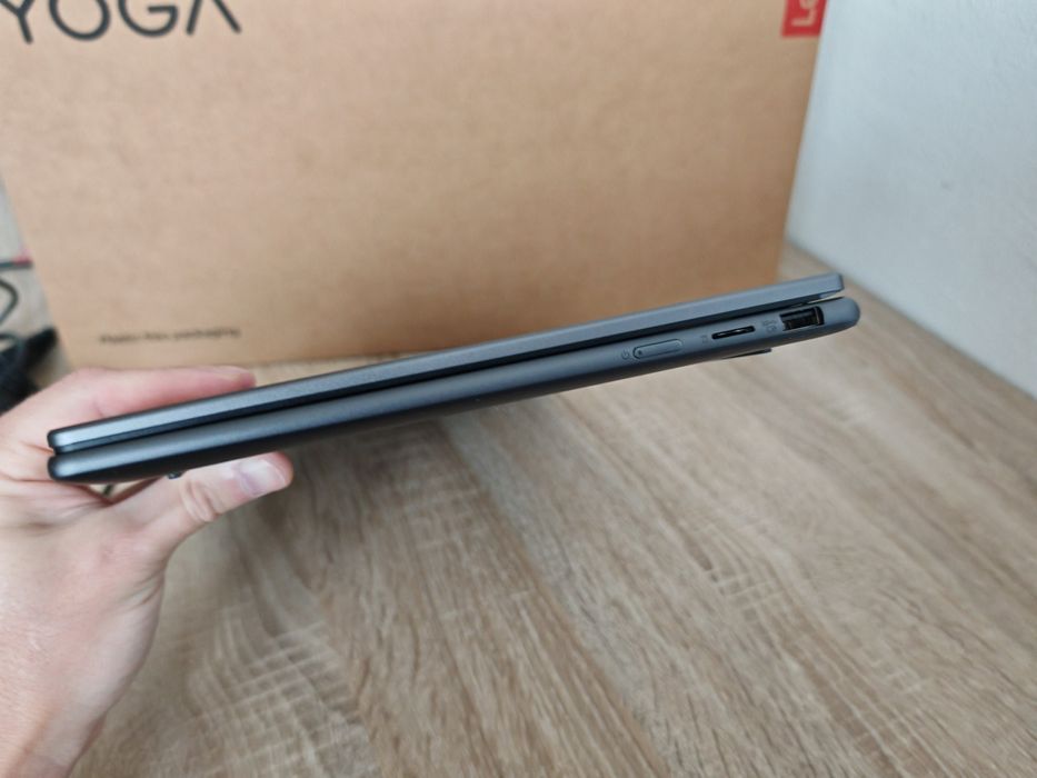 Lenovo Yoga 7 2-in-1 14AHP9 OLED Сенсорный