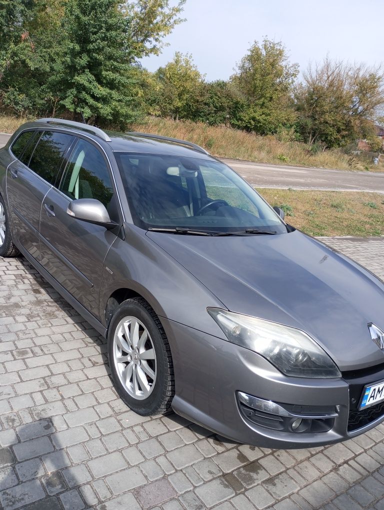ПРОДАМ РЕНО ЛАГУНА.3 2012рік.босе