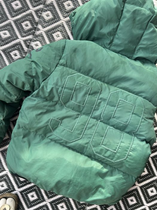 Puchowa zimowa kurtka benetton zielona 128 134