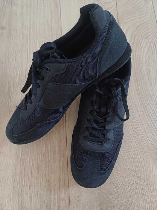Lanetti czarne sneakersy r. 41 na sportowo i do garnituru :)