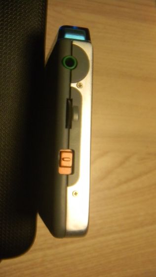 Радиоприемники PHILIPS AE6775 и CASIO RJ-90