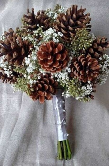 Bukiet naturalny z szyszek