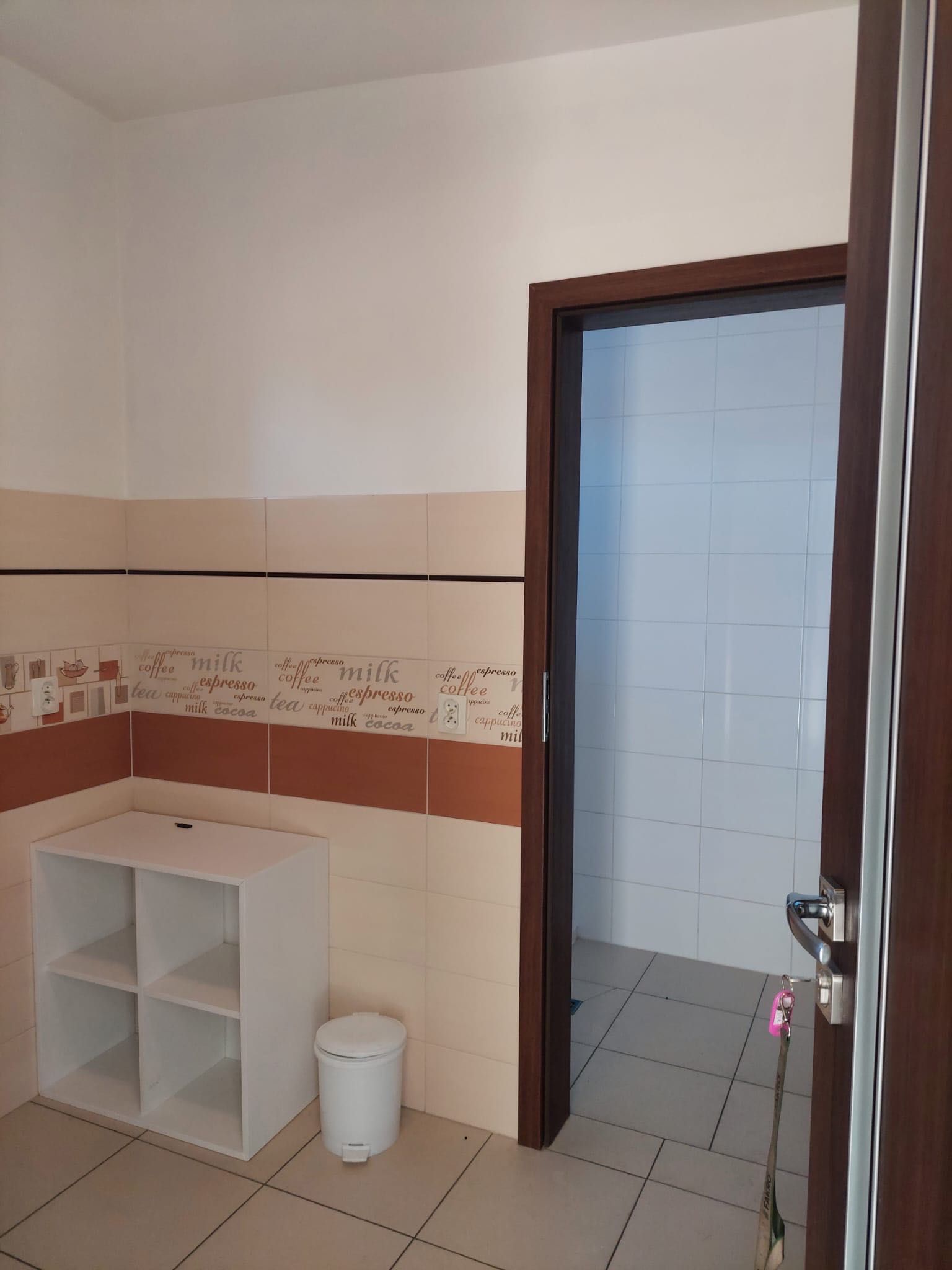 Lokal handlowo - usługowy 35m2 [osiedle Mireckiego]