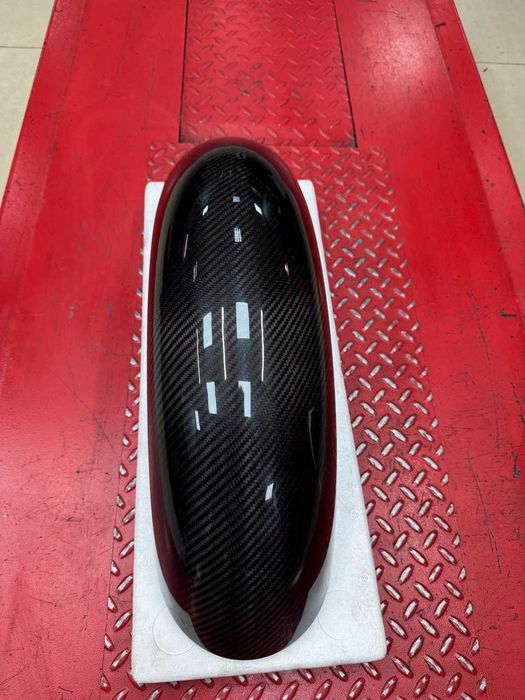 Harley Davidson Touring 2008-2023 Real Carbon Fiber переднє крило