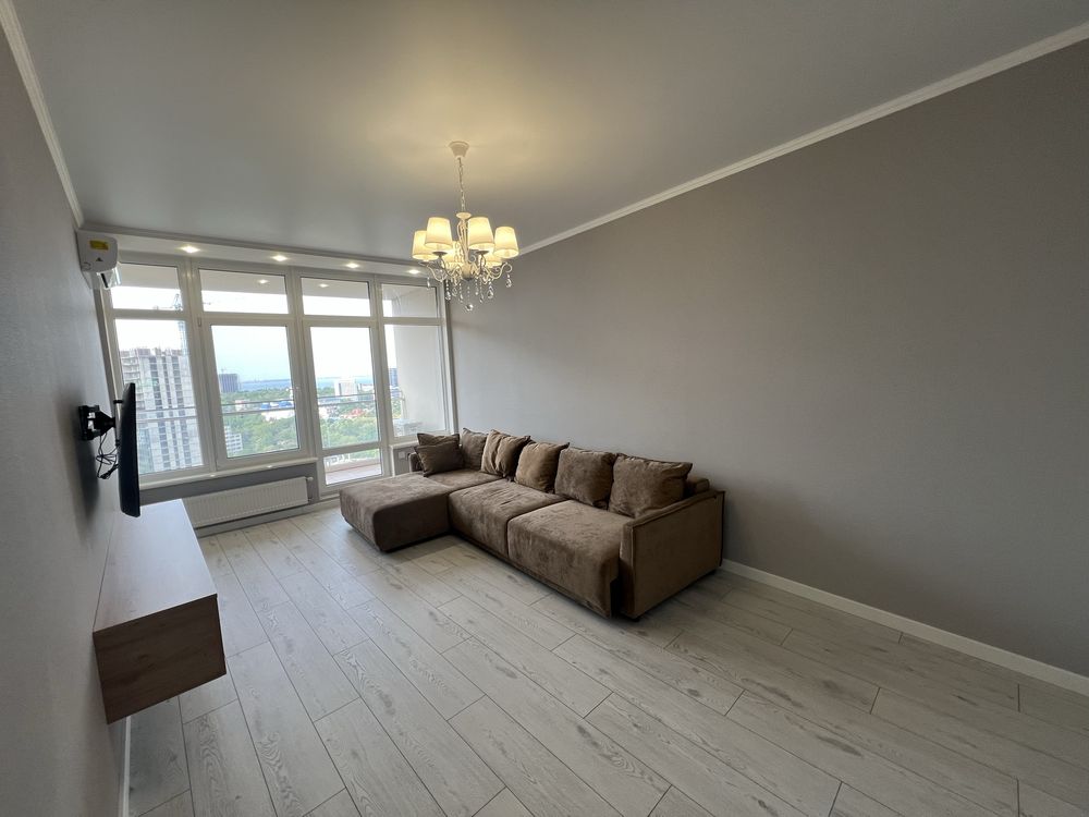 Продаж 1к квартири 51,9 кв. м по вул. Генуезька,  3-в  «42 Перлина»