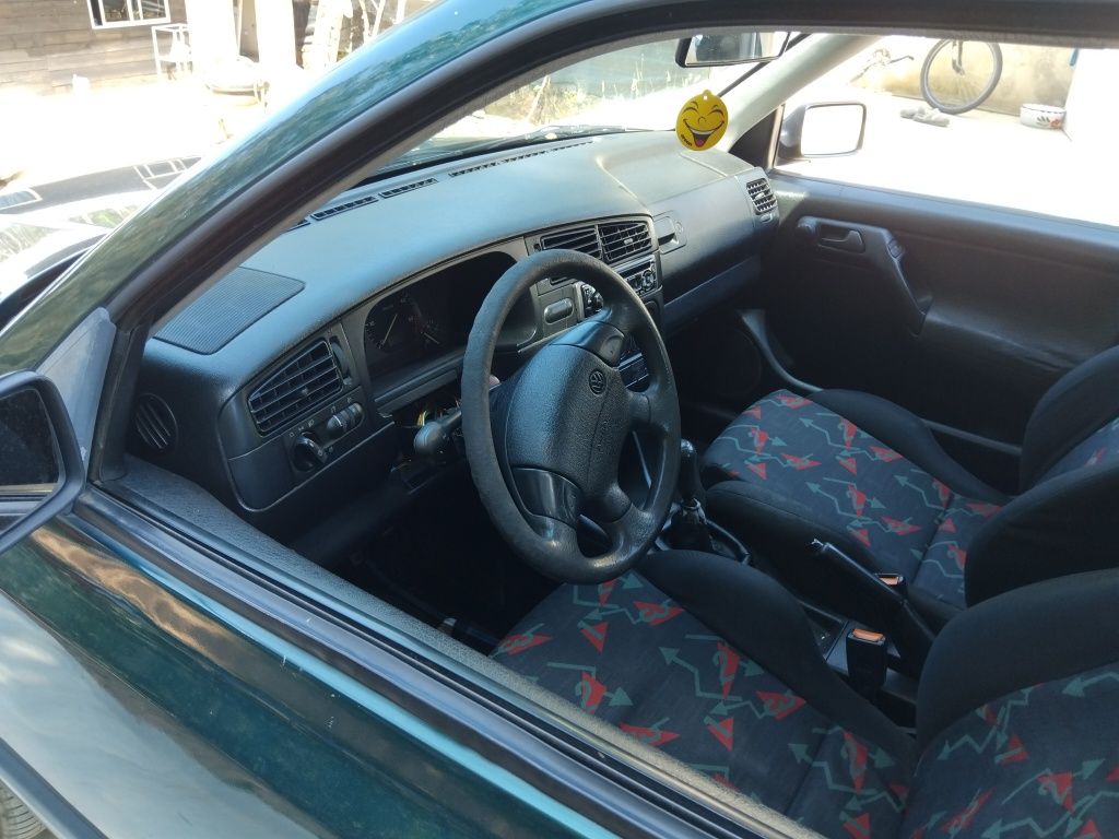 Golf mk3 tdi 90cv 5 lugares
Tem tudo em dia
Revisão feita 
Inspecção a