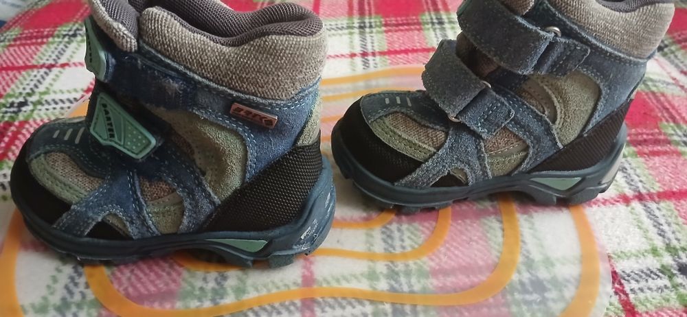 Buty zimowe rozm.22 BARTEK TWiSTY