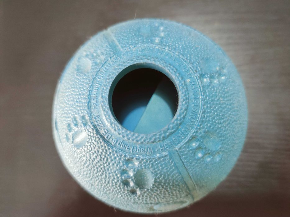 Bola de snacks para cão ou gato