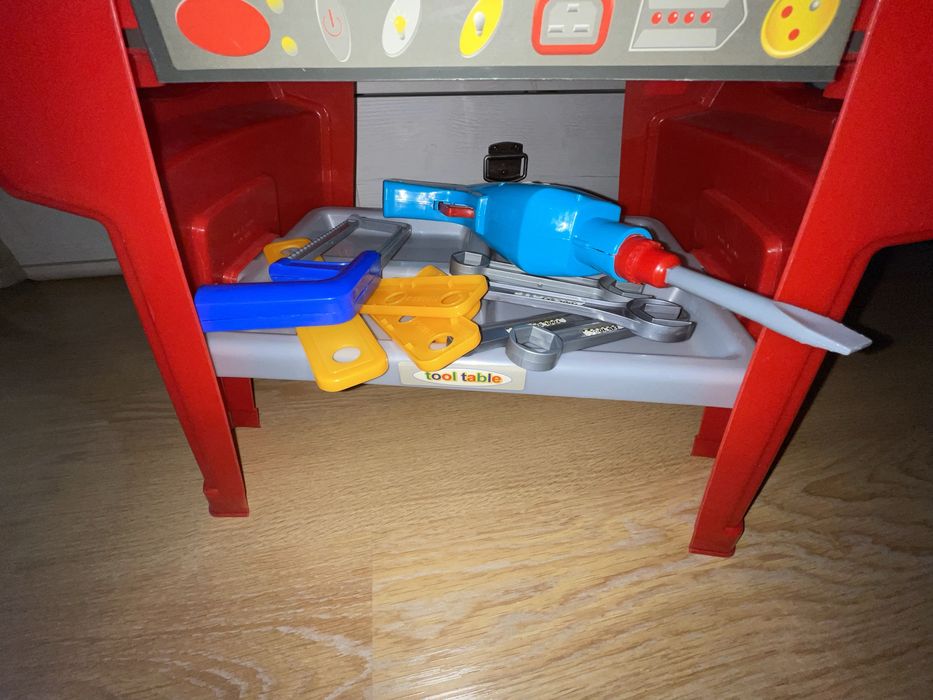 Мастерская мини для мальчиков, верстак