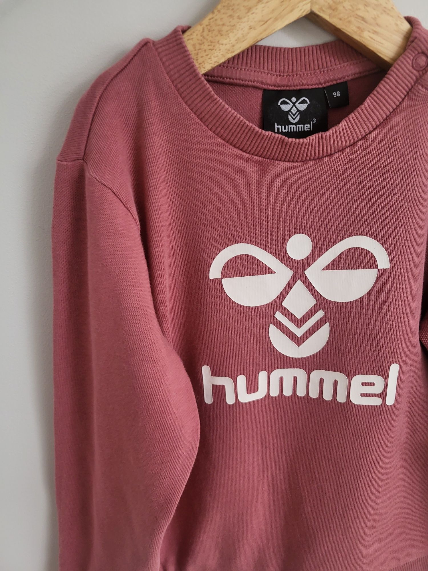 Bluza hummel 98 ciemny róż