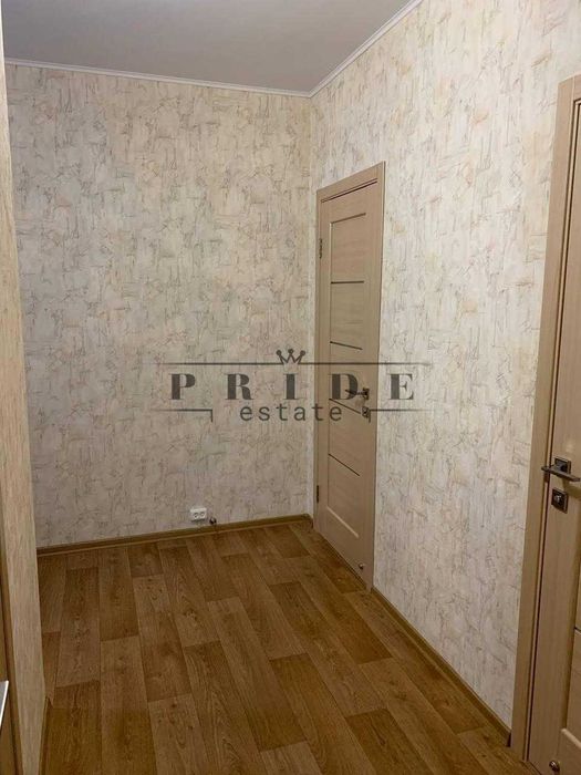 Продаж!2-к квартира на Троєщині.Градинська 10-А