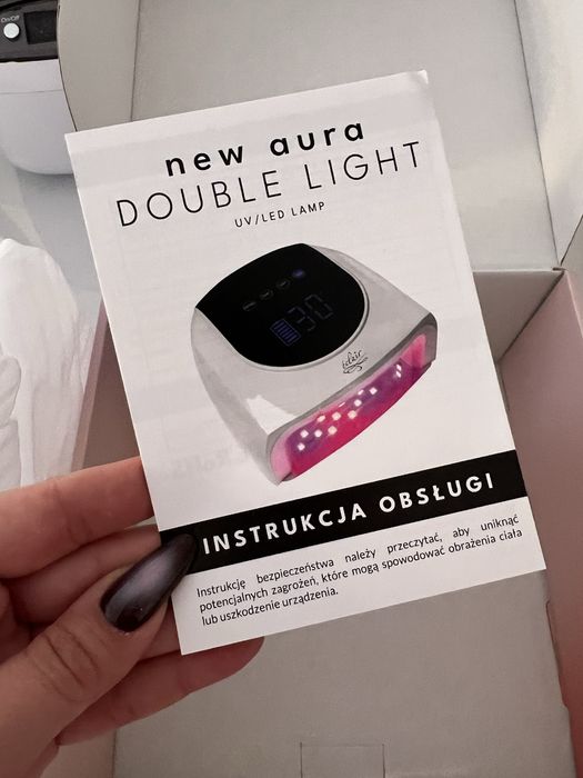 Lampa do paznokci z czerwonym swiatlem