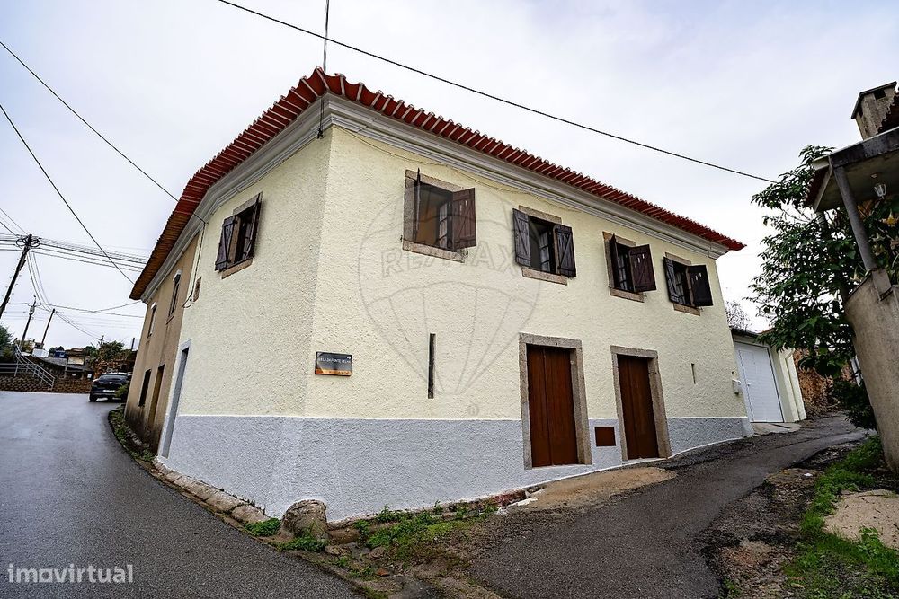 Moradia T3 para arrendamento