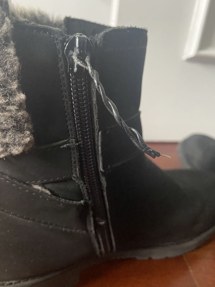 Vendo botas meninas nr 35