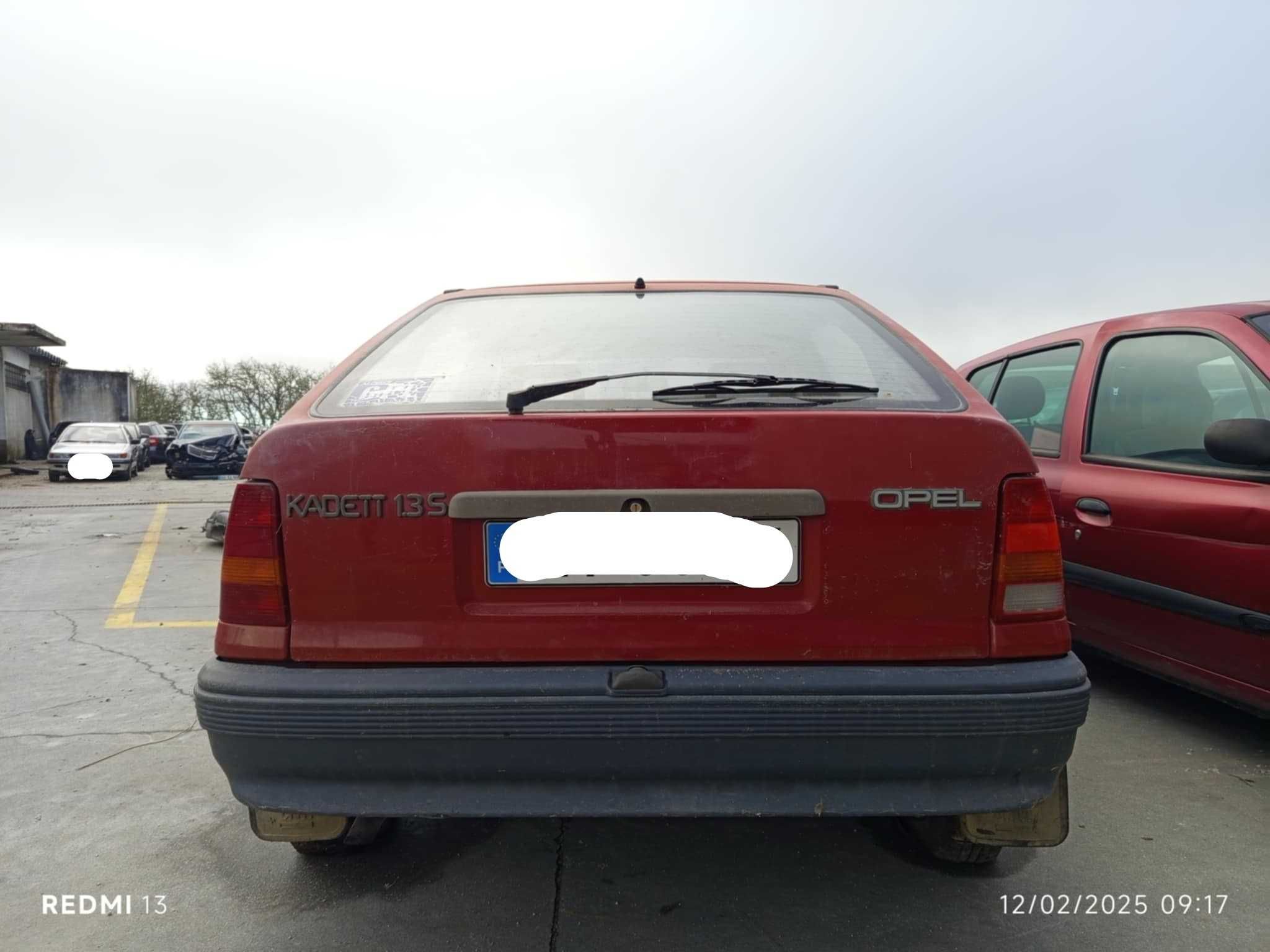 Para peças Opel Kadett 1.3 S ano 1985
