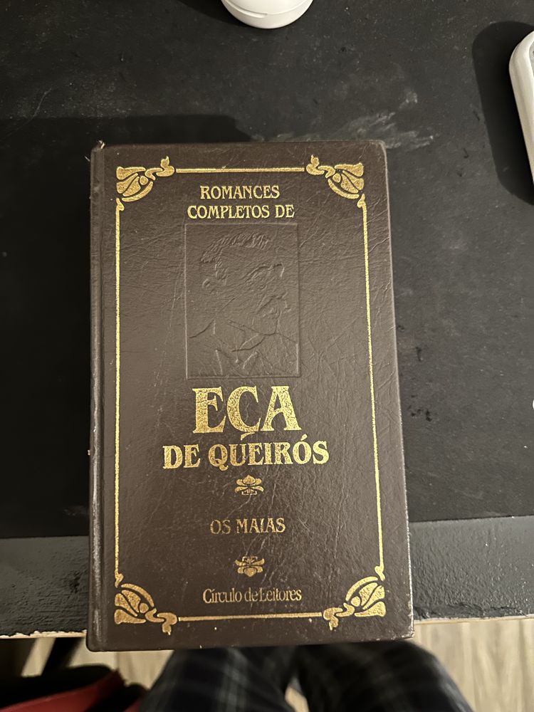 Livro Os Maias de Eça de Queirós