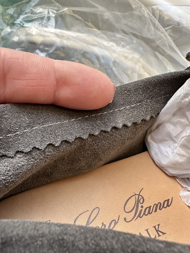 Loro Piana лофери