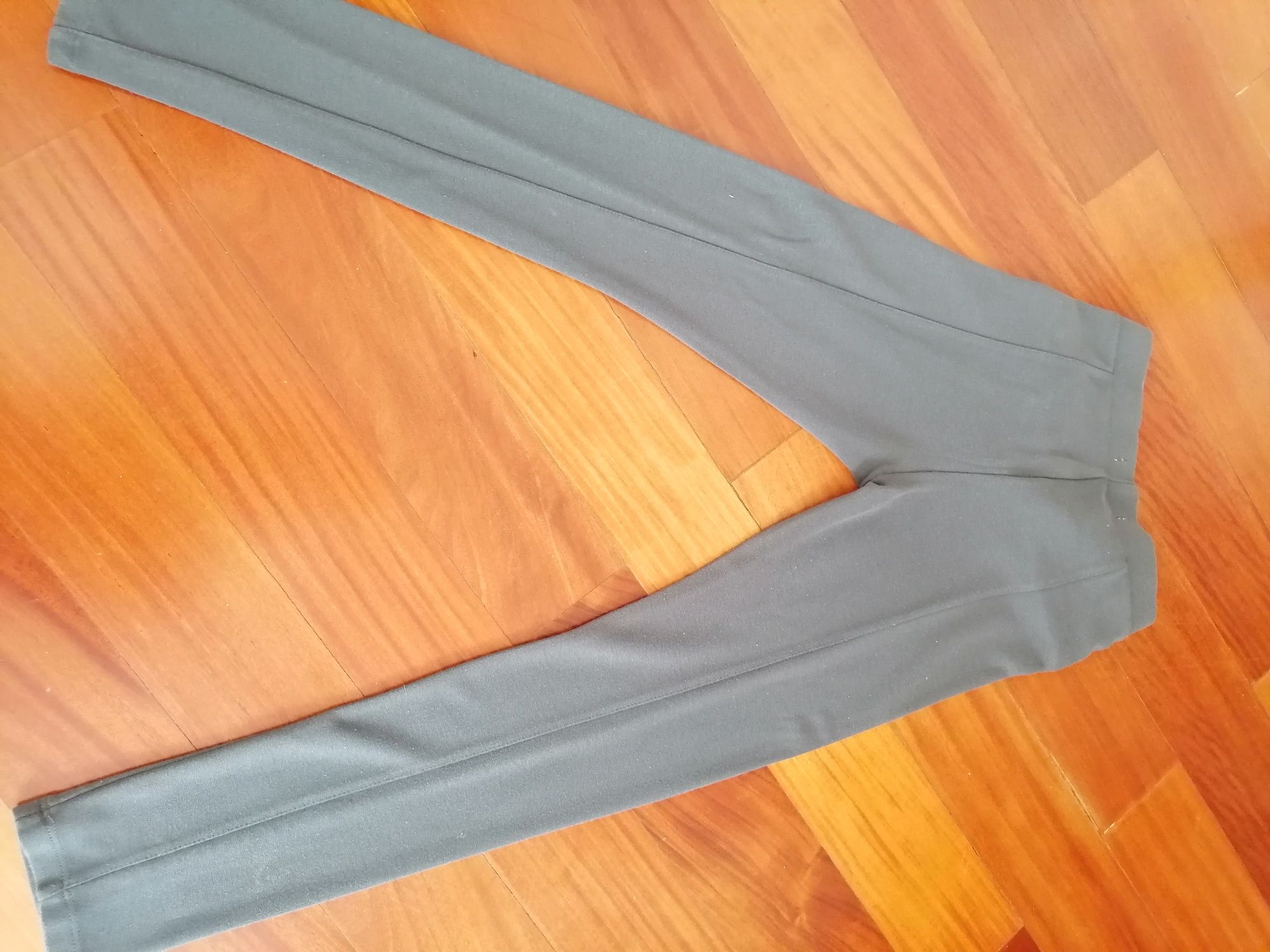 Calças  lycra menina T 11 anos