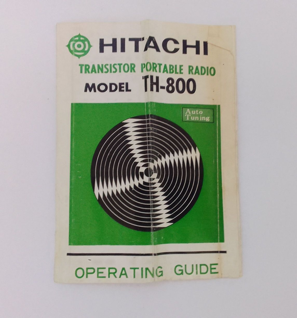 Rádio Hitachi TH-800
