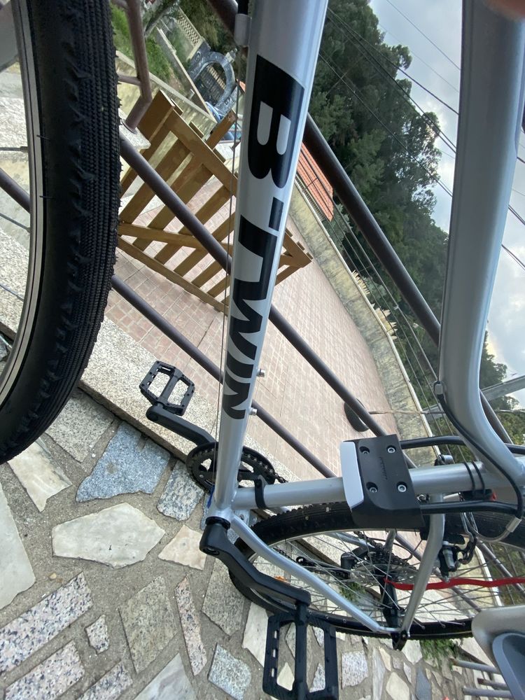 Bicicleta modelo riverside 120 , ja com cadeira para crianca