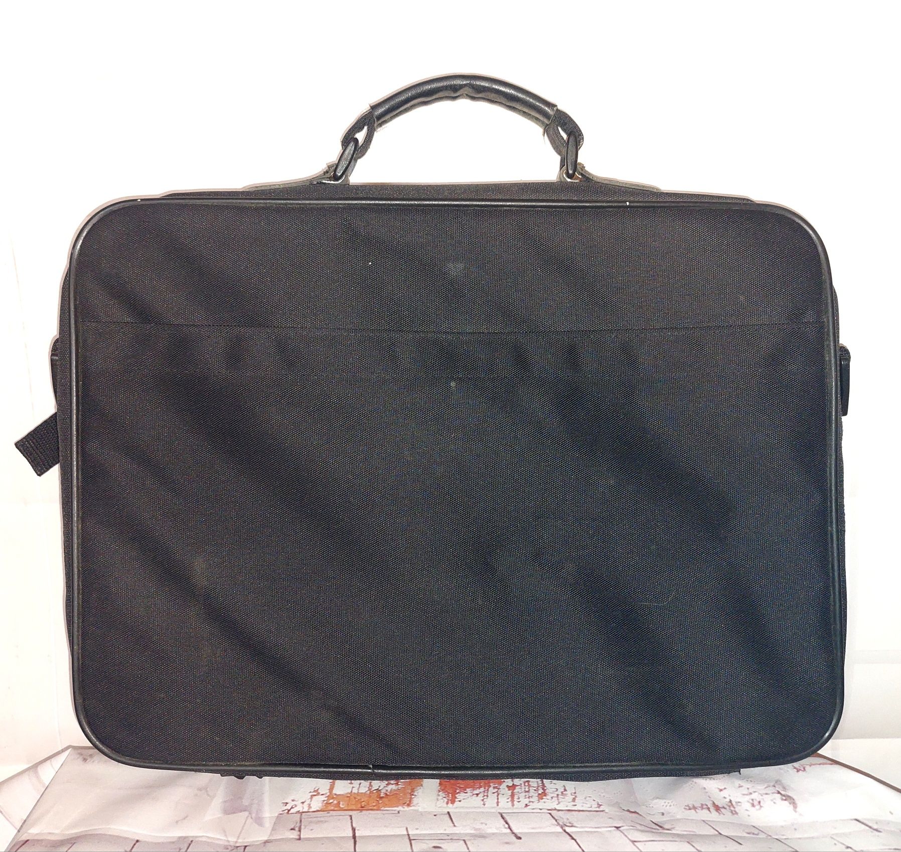 Torba na laptopa