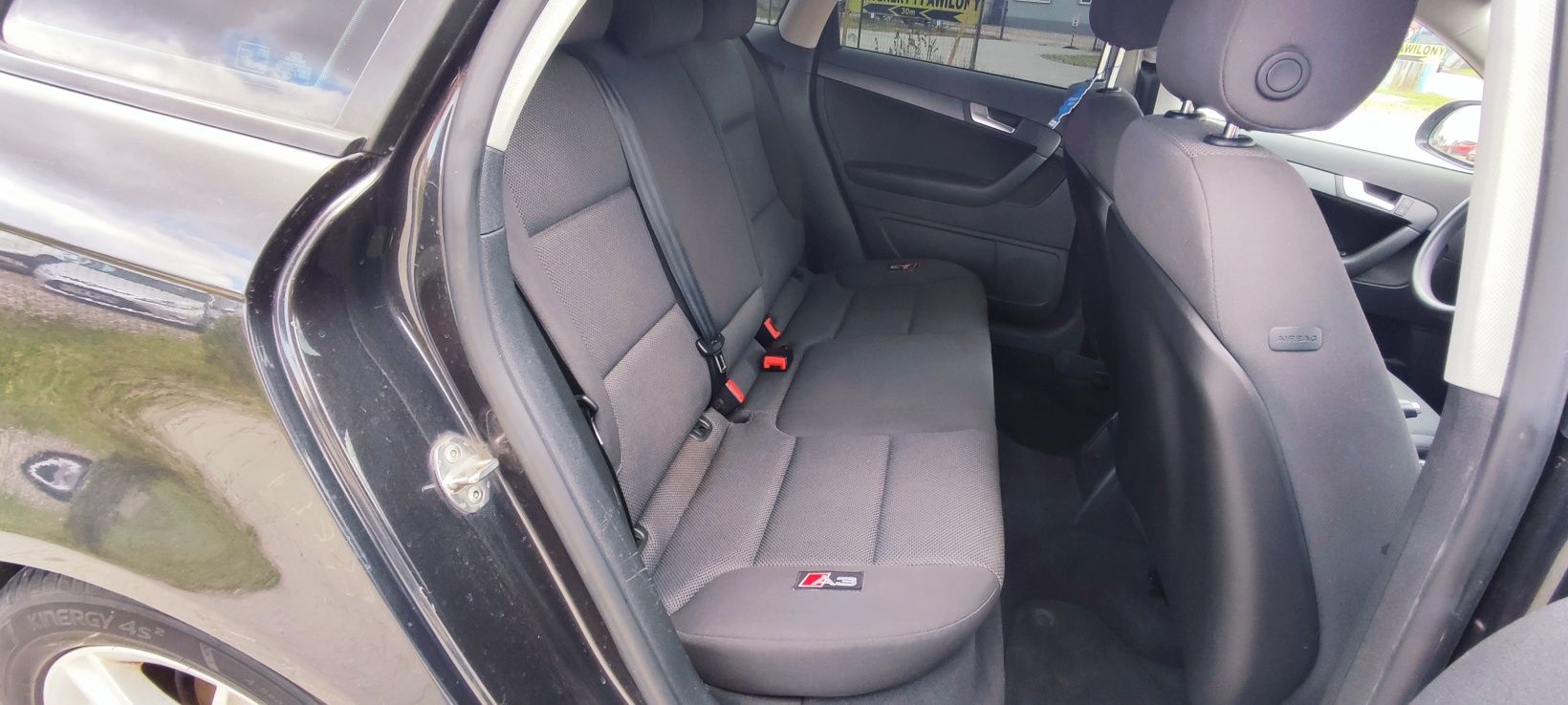 Audi A3 sportback FL 2.0 TDI CR Radio JVC hak