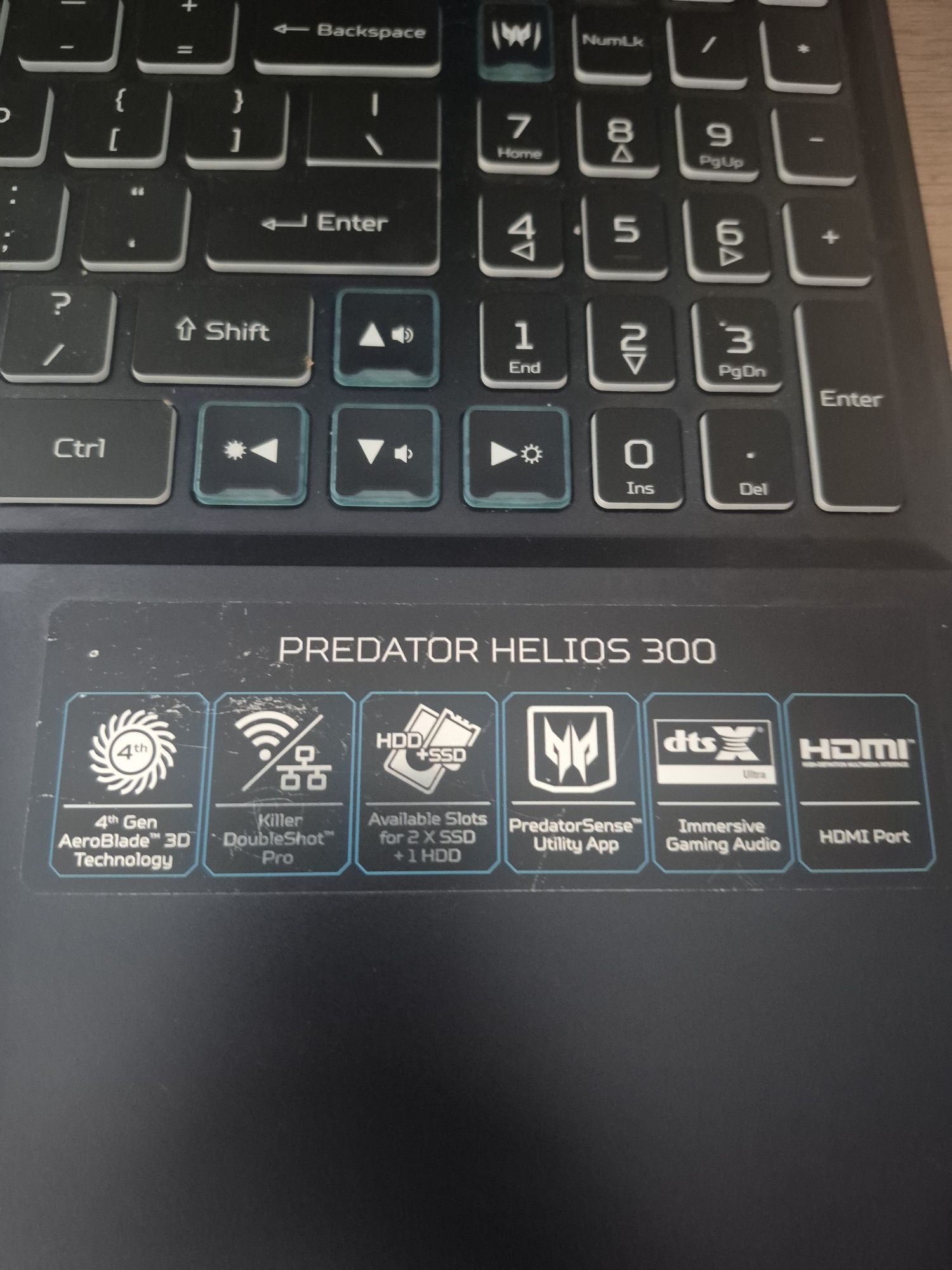 Predator Helios 300 i7 + RTX 3060 | Stan idealny |