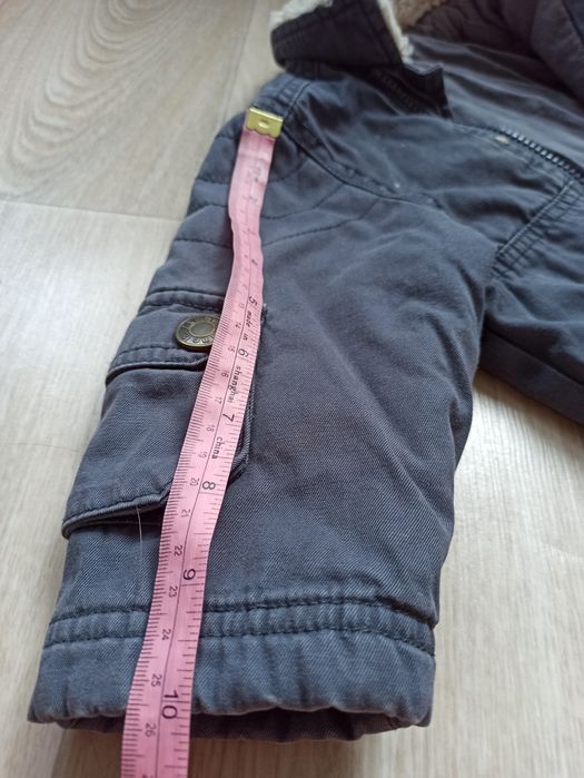 Продам куртку на мальчика