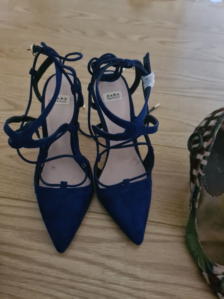 Conjunto de sapatos
