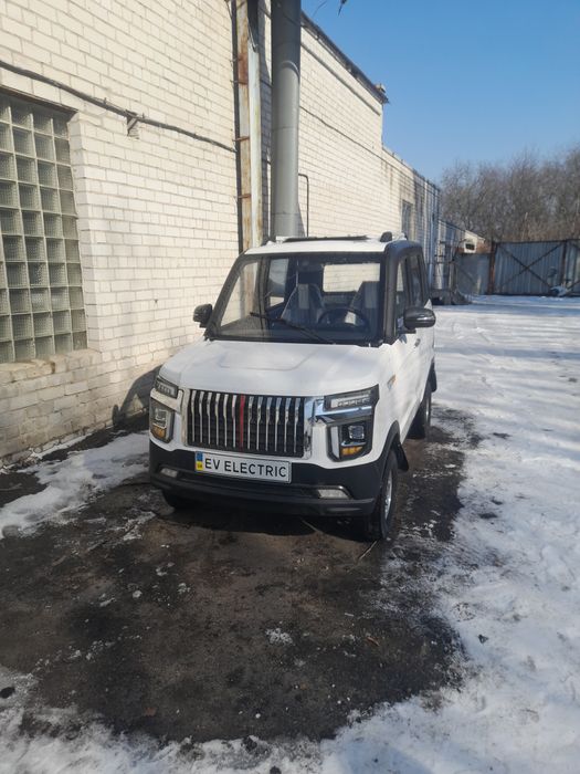 Электромобиль новый