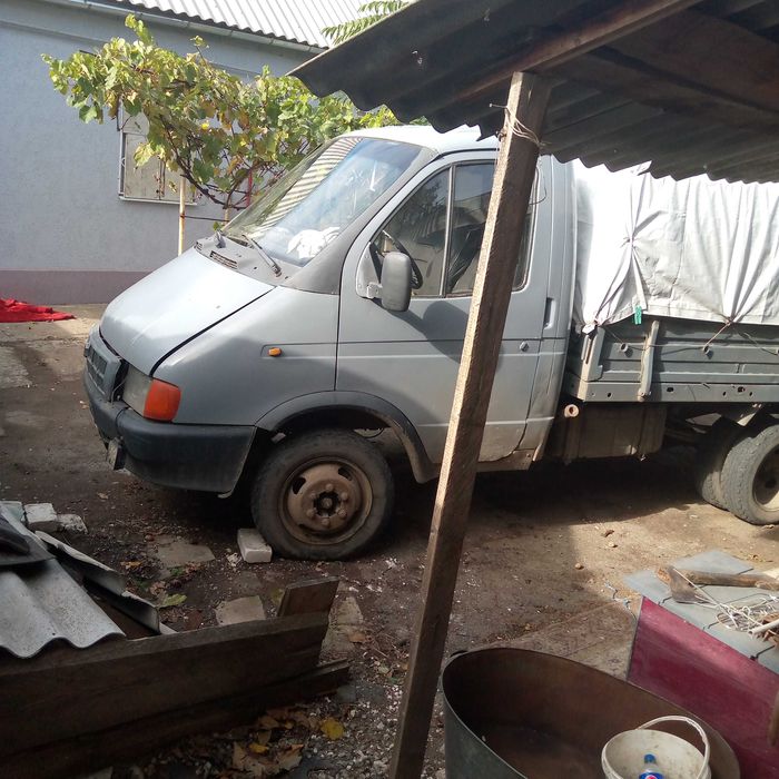 Продам автомобиль газель.