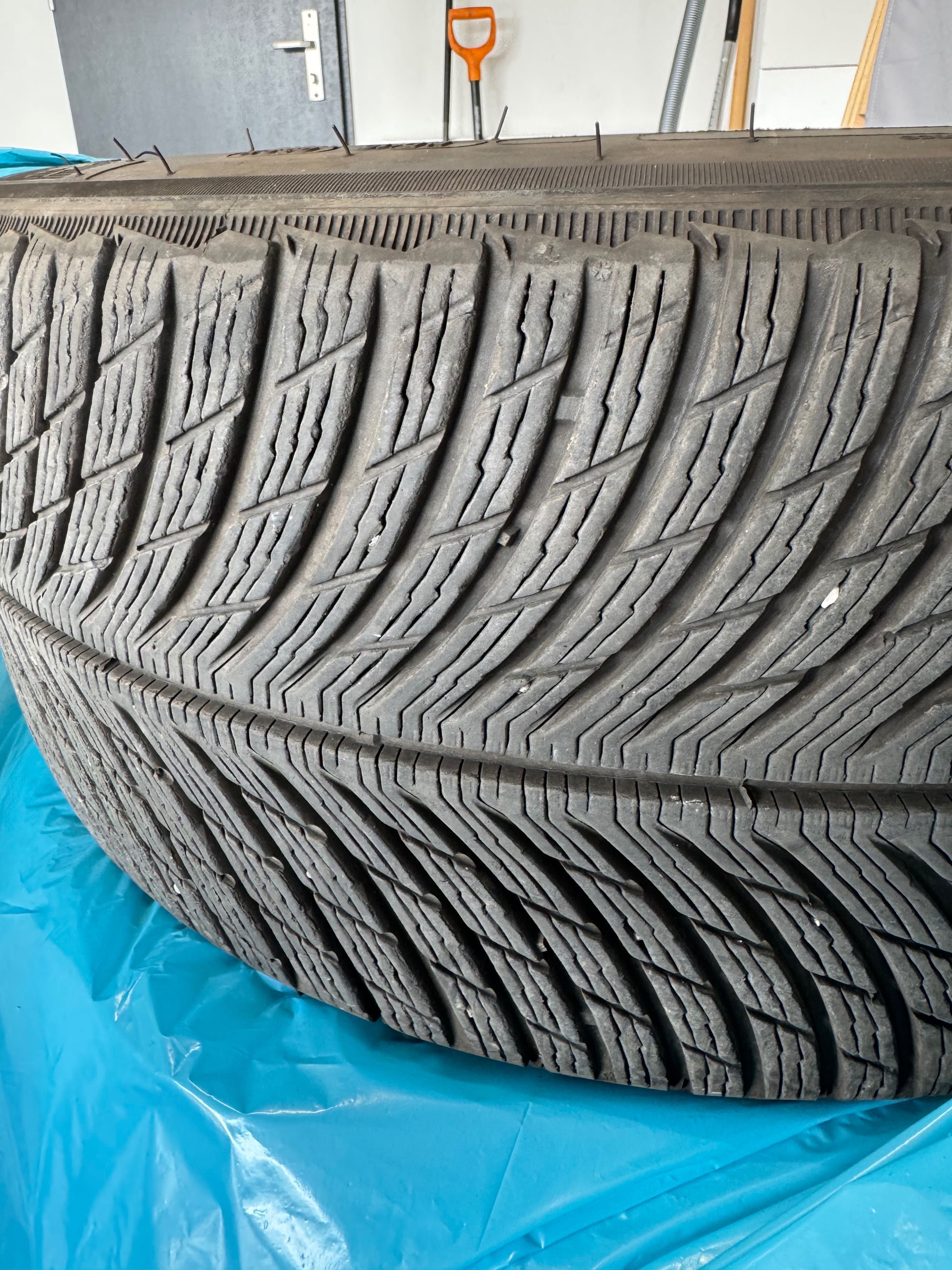 4x Opony zimowe Michelin Pilot Alpin 5 245/40 R19 rocznik 2022