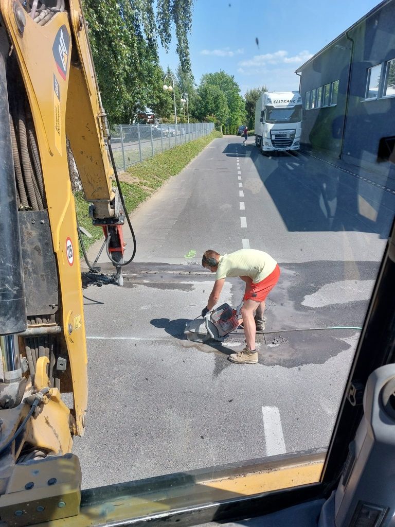 Młot wyburzeniowy, piła do betonu / asfaltu, transport