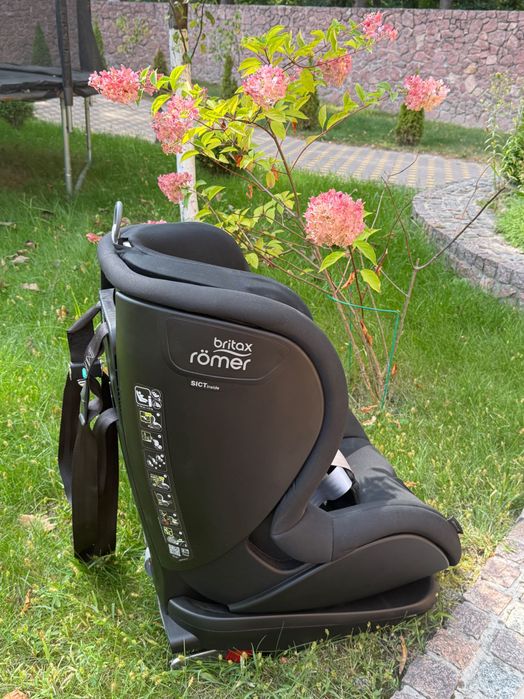 Автокрісло Britax Römer TRIFIX2 i-SIZE (Storm Grey)