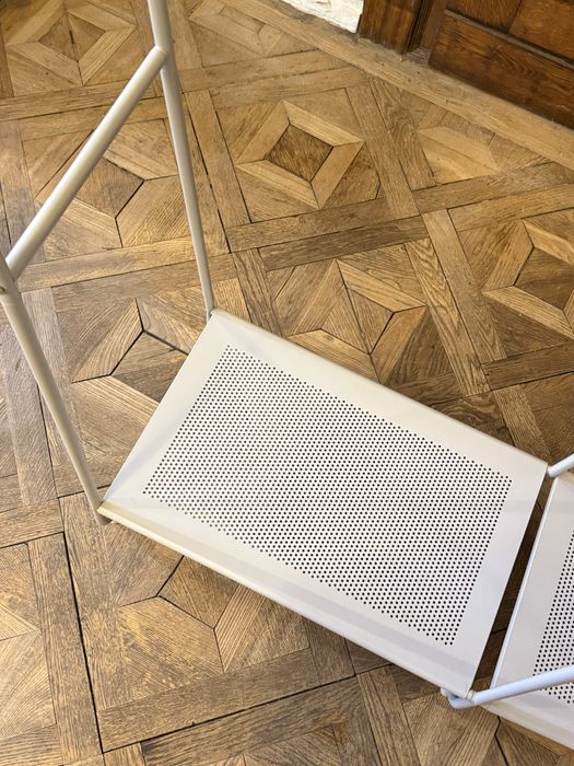 Jysk стелаж стійка для одягу RAVNKILDE 4 полиці світло-пісочний