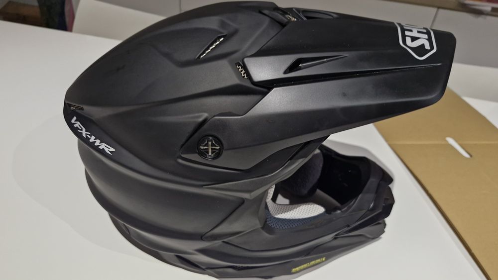 Capacete Shoei vfx-wr 06