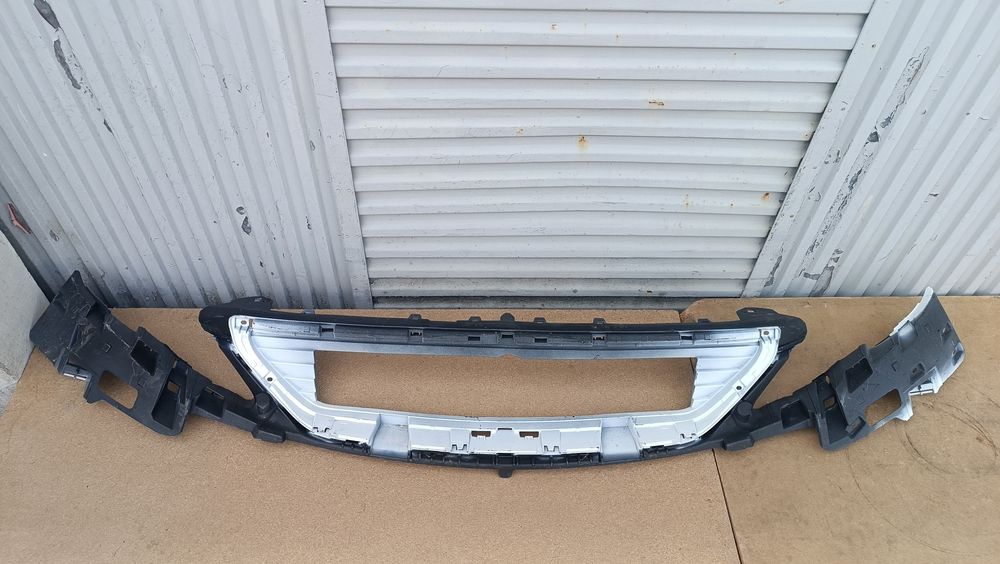 Vendo peça de frente do Peugeot 308 ano 2019