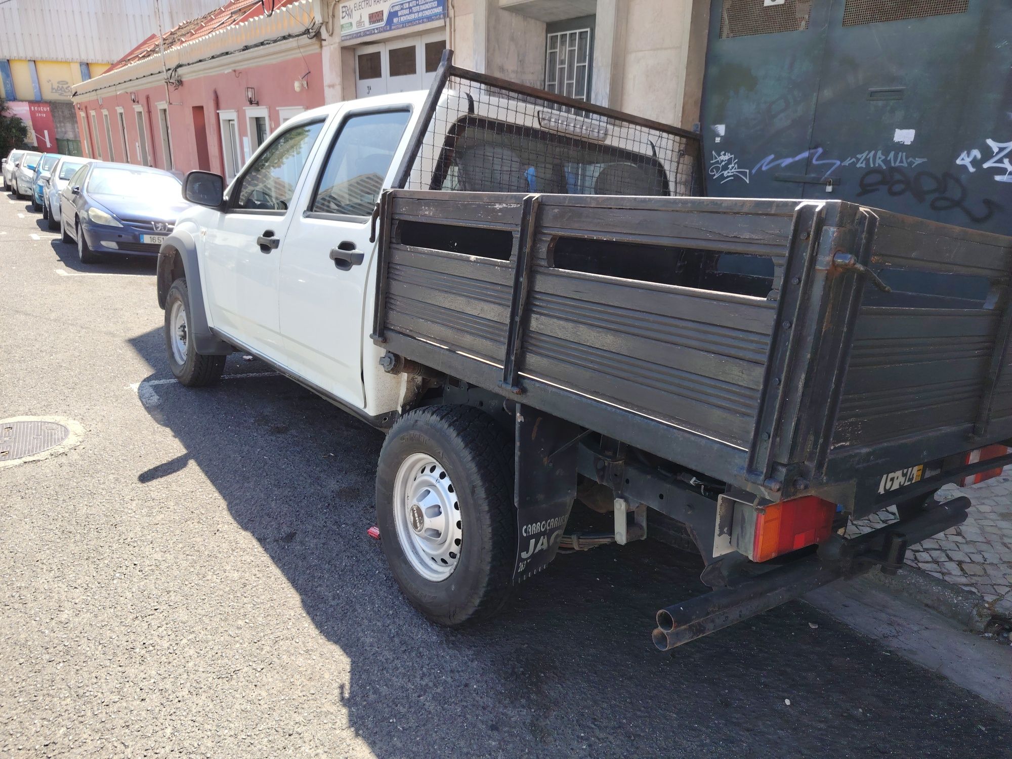 Isuzu  DMax 4x4 6 lug