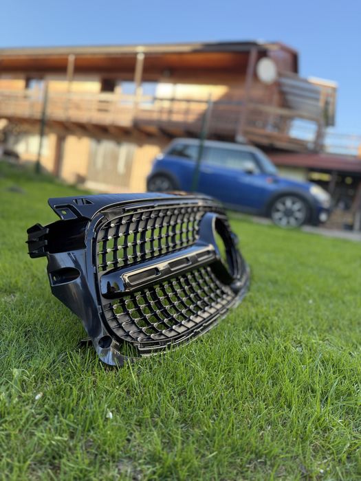 Oryginalny grill Mercedes GLB AMG Line