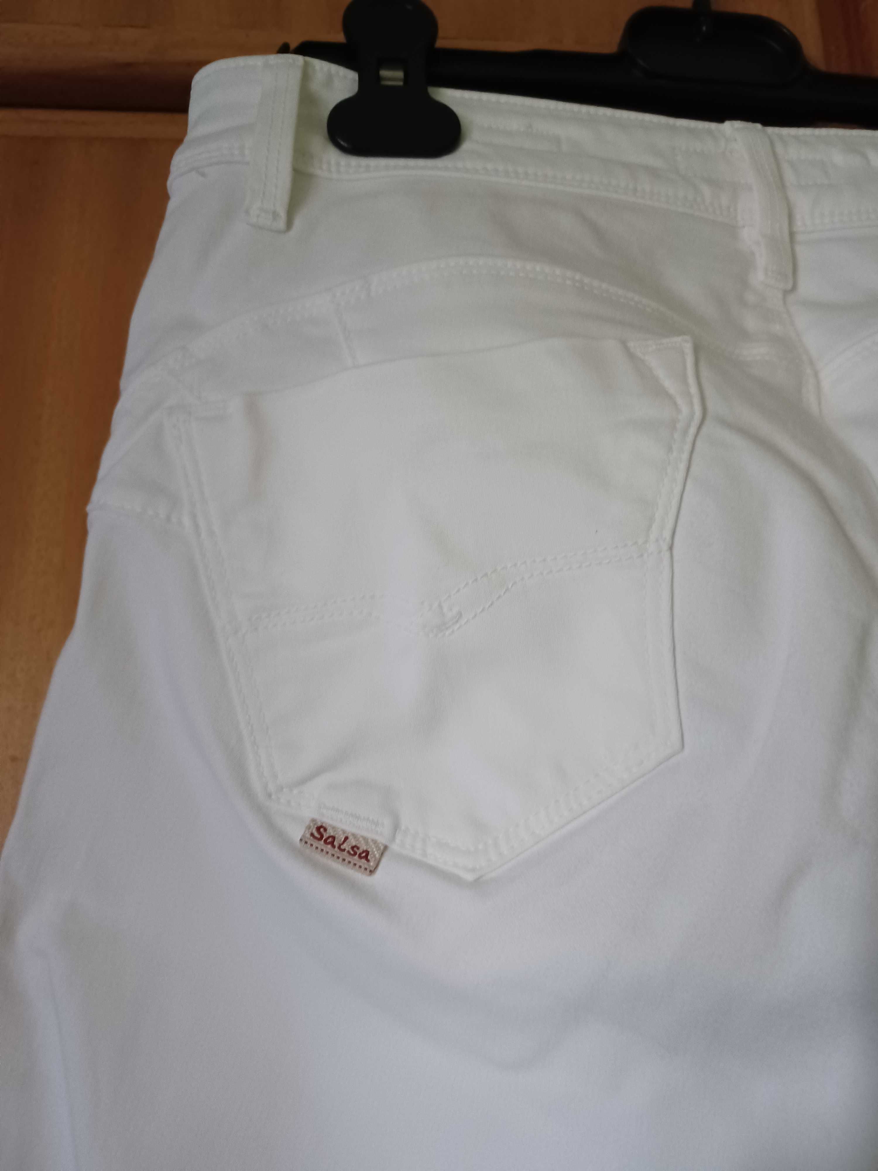 Calças brancas skinny push up Salsa