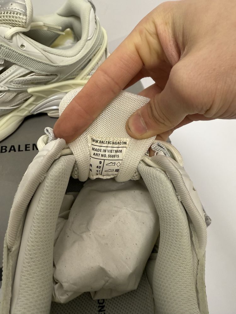 кроссовки Balenciaga Track 2 track 1 runners
