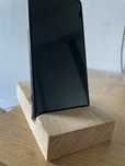 Podstawka pod telefon z drewna debowego