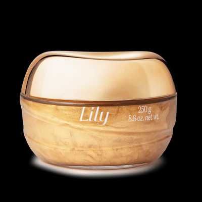 GEL ILUMINADOR E HIDRATANTE CORPORAL LILY GLOW, 250G