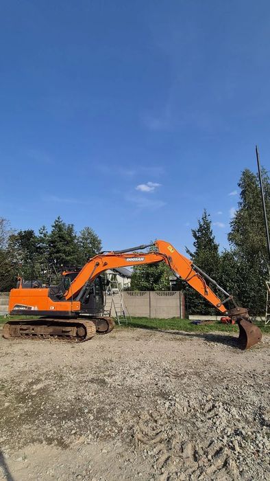 Doosan DX 140  LC - 5  KOPARKA GĄSIENICOWA