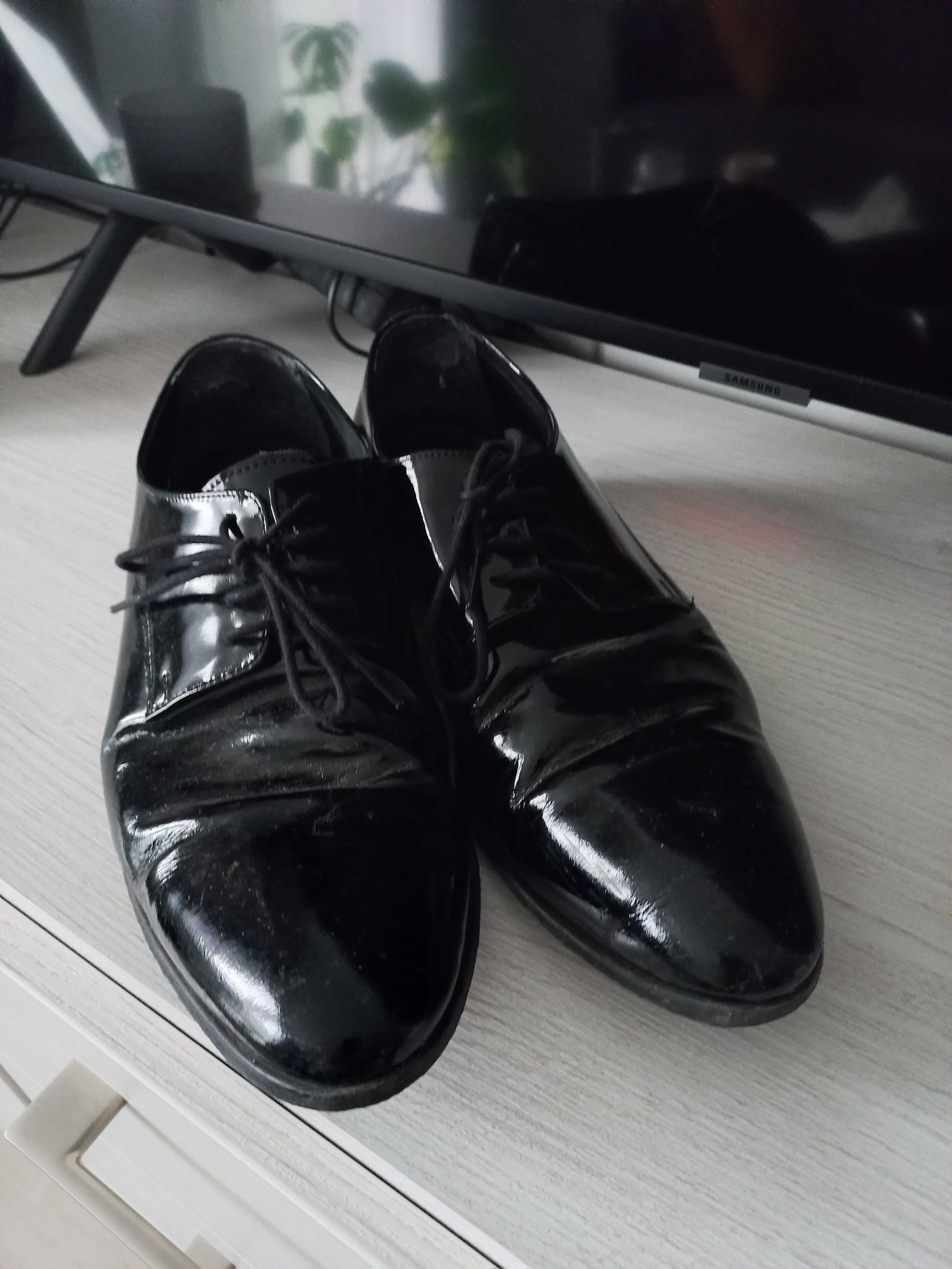 Buty lakierki smokingowe garniturowe