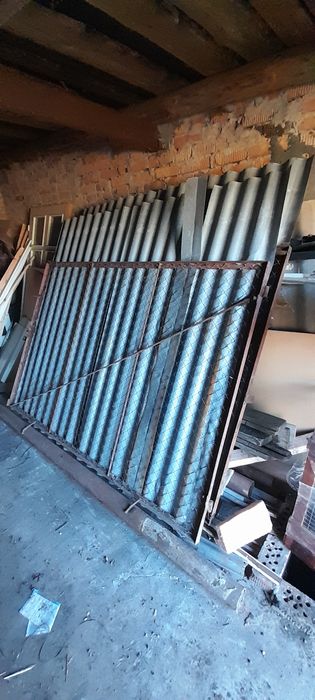 Ворота металеві розпашні