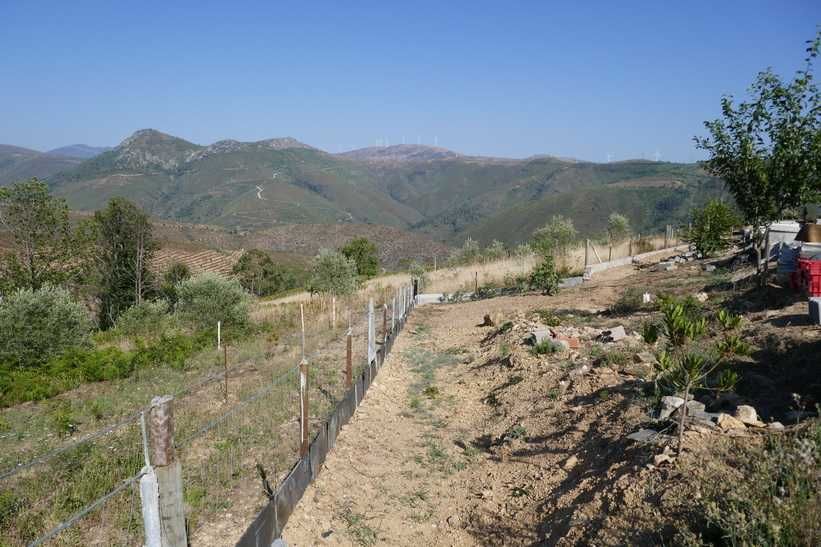 Terreno de 2600 m2 com vista de encantar